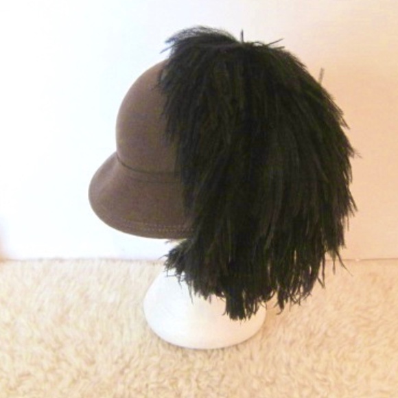 Vintage Anita Pineault Wool Felt Hat With Feathers - Picture 5 of 9